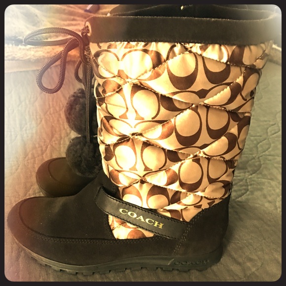 Coach Boots - Picture 1 of 5